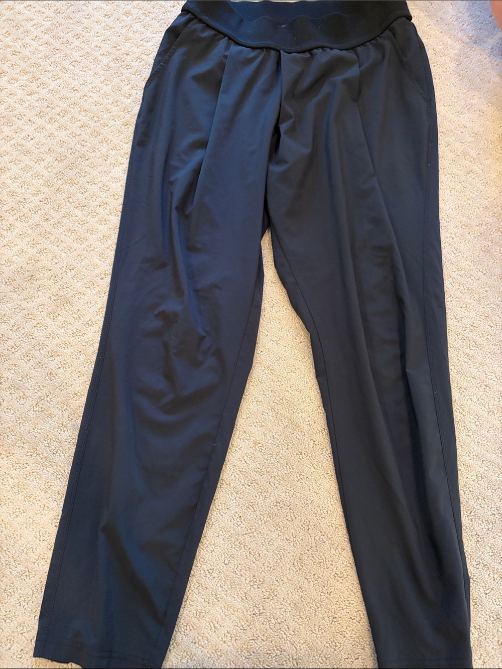 Athleta Black Women’s Ankle Performance Pants